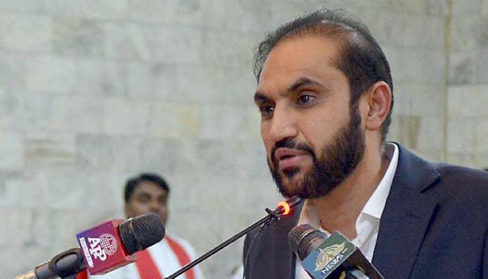 Balochistan Chief Minister Abdul Quddus Bizenjo speaking at an event. — INP/File