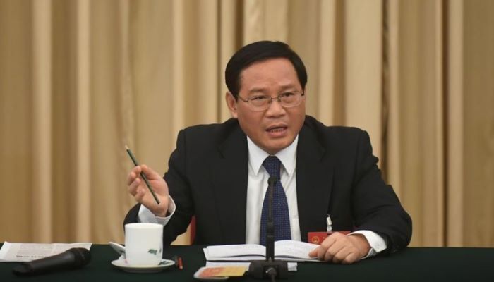 لی کیانگ 7 مارچ 2017 کو بیجنگ، چین میں نیشنل پیپلز کانگریس (این پی سی) کے دوران جیانگ سو کے وفود کے گروپ ڈسکشن کے دوران خطاب کر رہے ہیں۔ — رائٹرز