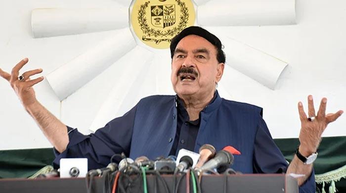 'This is not Nine Zero': Sheikh Rashid challenges order to vacate Lal Haveli