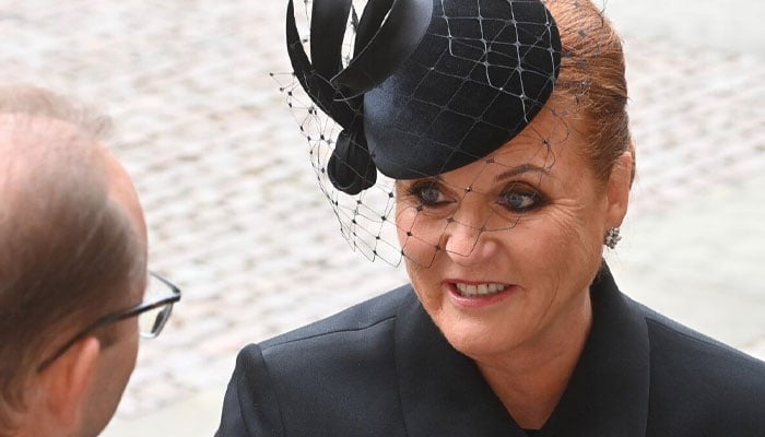 Ajudan istana memberi tahu Sarah Ferguson saat dia ‘dalam perjalanan keluar’