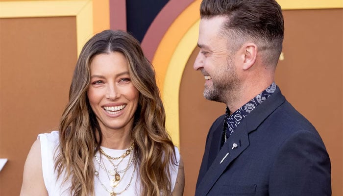 Jessica Biel merilis foto throwback manis untuk menandai ulang tahun ke 10 bersama Justin Timberlake