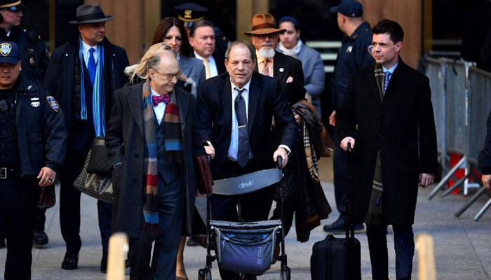 Jury to hear first arguments in Harvey Weinsteins Los Angeles trial