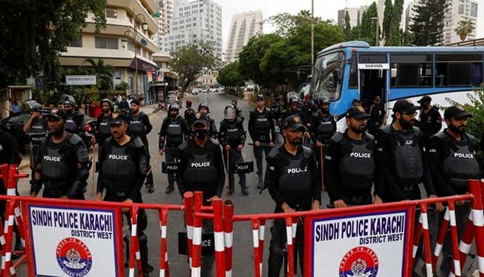 Polisi Sindh, FC mencapai Islamabad menjelang long march PTI yang diharapkan