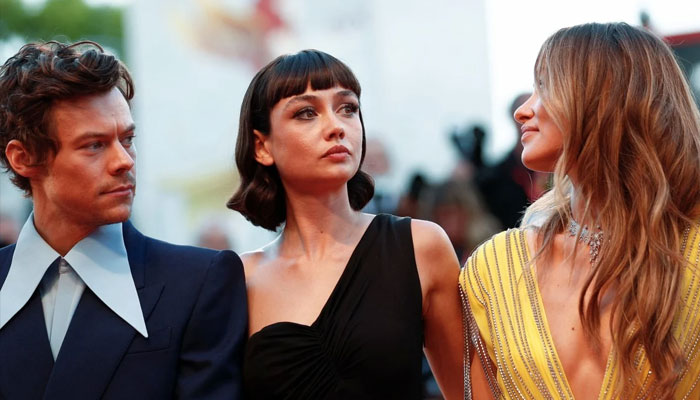 Olivia Wilde busted Harry Styles, Florence Pugh alleged affair amid Dont Worry Darling shoot