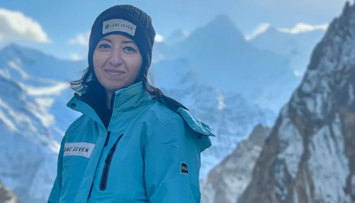 Samar Khan berhasil mencapai puncak perawan 5.610m