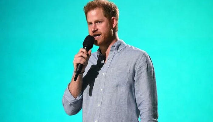 Prince Harry told to 'take a risk' and 'step into real world' with 'Spare' - Vimarsana News