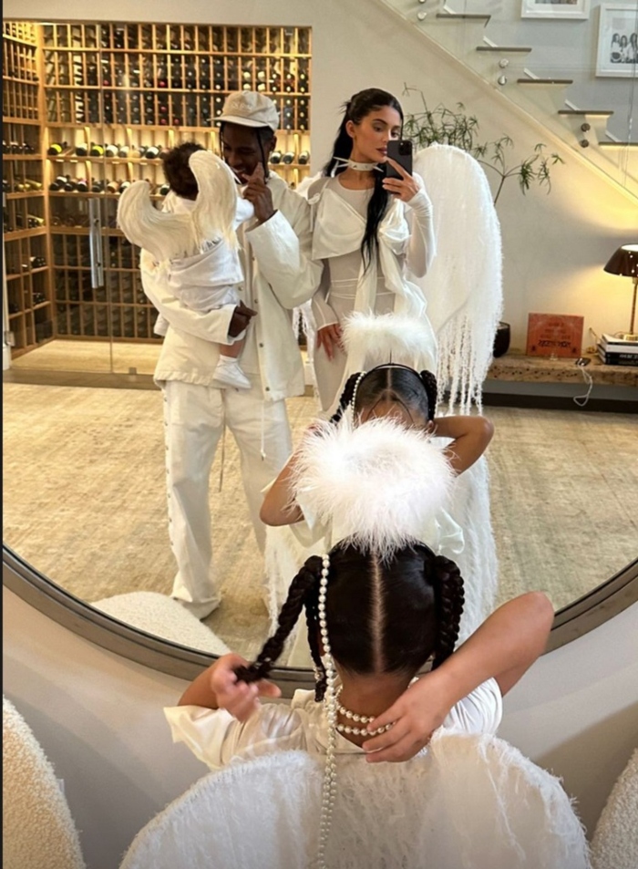 Kylie Jenner, Travis Scott dress up as angels for Halloween with Stormi, baby boy