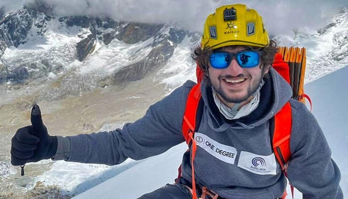 Guinness World Record recognises Shehroze Kashif as youngest climber to summit K2, Everest - Vimarsana News