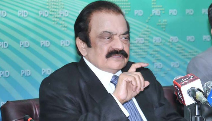Federal minister for Interior Rana Sanaullah addresses press conferences at PID on October 28, 2022. — APP/File