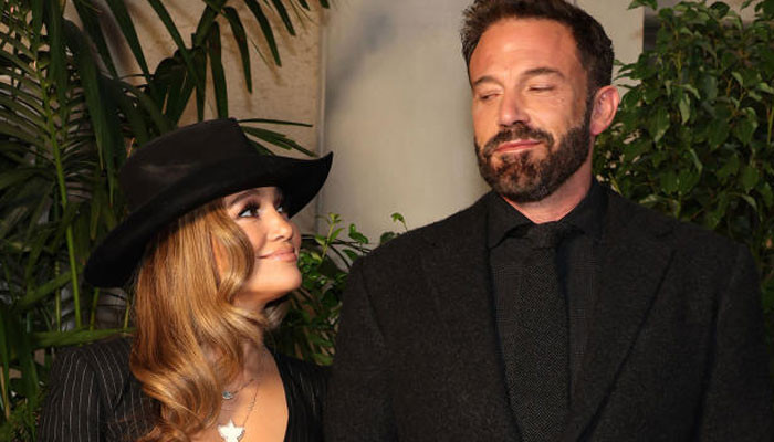 'Poor' Ben Affleck just 'puppet' for Jennifer Lopez, will 'tear up any moment' - Vimarsana News
