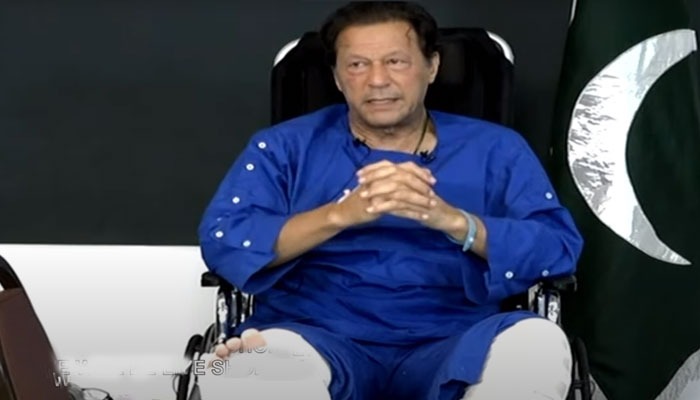 PTI Chairman Imran Khan holding a televised at the Shaukat Khanum Hospital, Lahore. — Screengrab via YouTube/ Geo News Live