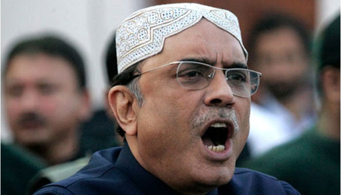 Image shows PPP co-chairman Asif Ali Zardari addressing a rally. — Reuters/File