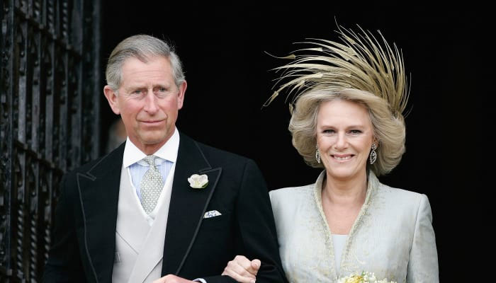 Mantan Camilla adalah alasan sebenarnya dia jatuh kembali ke pelukan Charles