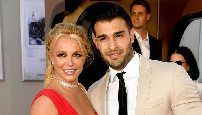 Britney Spears gushes over hubby Sam Asghari as he returns home after a month
