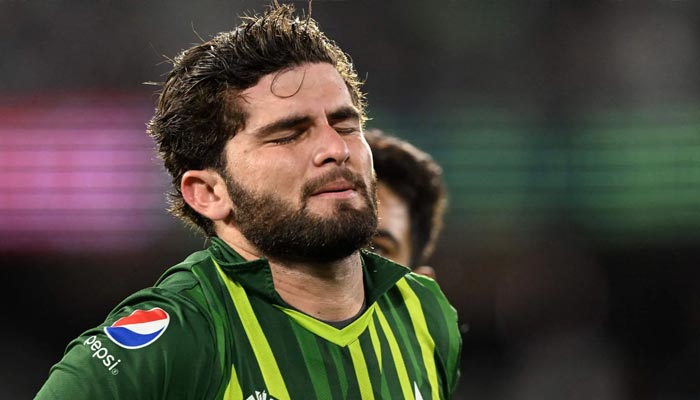 Pakistan pacer Shaheen Shah Afridi in pain during the T20 World Cup final against England, on November 13, 2022, at the Melbourne Cricket Ground. — ICC