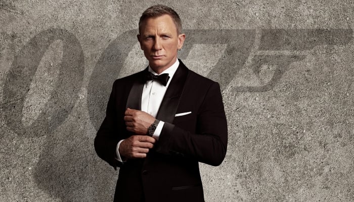 Bintang James Bond Daniel Craig menghadapi pertempuran baru dengan tetangga