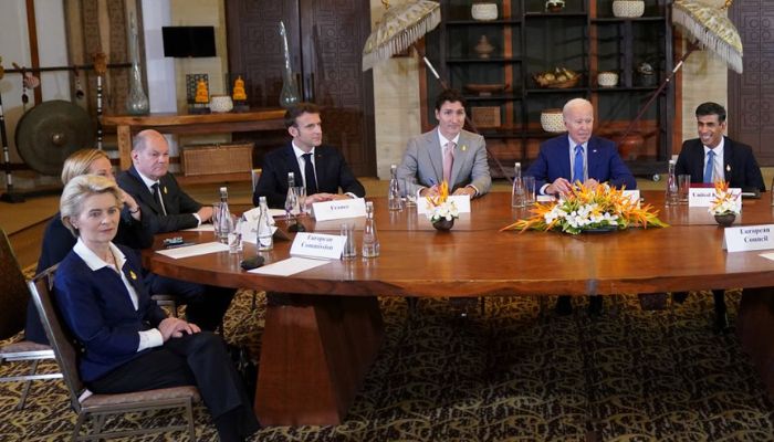 European Commission President Ursula von der Leyen, Italy's Prime Minister Giorgia Meloni, Germany's Chancellor Olaf Scholz, Frances President Emmanuel Macron, Canada's Prime Minister Justin Trudeau, US President Joe Biden and British Prime Minister Rishi Sunak attend an emergency meeting of global leaders after an alleged Russian missile blast in Poland, in Bali, Indonesia, November 16, 2022.— Reuters