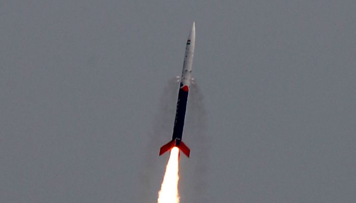 India berhasil meluncurkan roket buatan swasta pertama