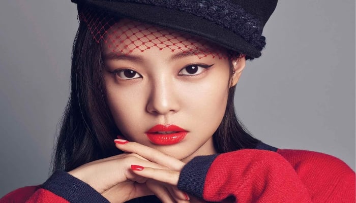 Jennie reveals interesting facts about herself in an interview with ELLE