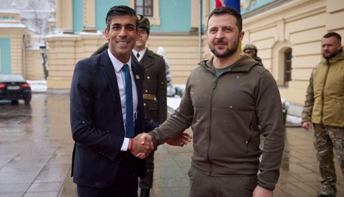 Ukraines President Volodymyr Zelenskiy shakes hands with British Prime Minister Rishi Sunak during his welcome, as Russias attack on Ukraine continues, in Kyiv, Ukraine November 19, 2022.— Reuters