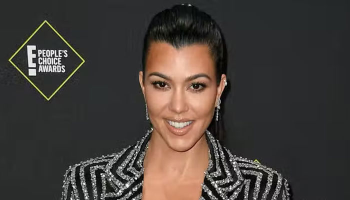Kourtney Kardashian sparks concerns as she reveals feeling under the weather