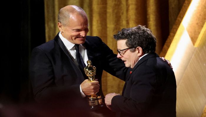 Actor Michael J. Fox accepts honorary Oscar for Parkinsons advocacy