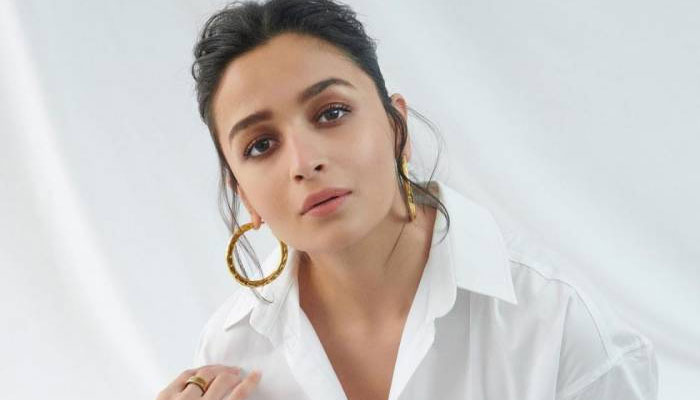 Alia Bhatt newbie mama gives a sneak peek of her cosy mode
