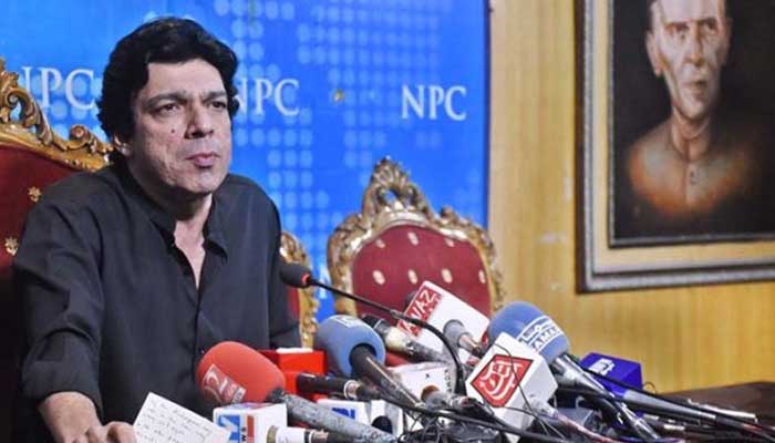 PTI leader Faisal Vawda addresses a presser at the National Press Club in Islamabad. — APP