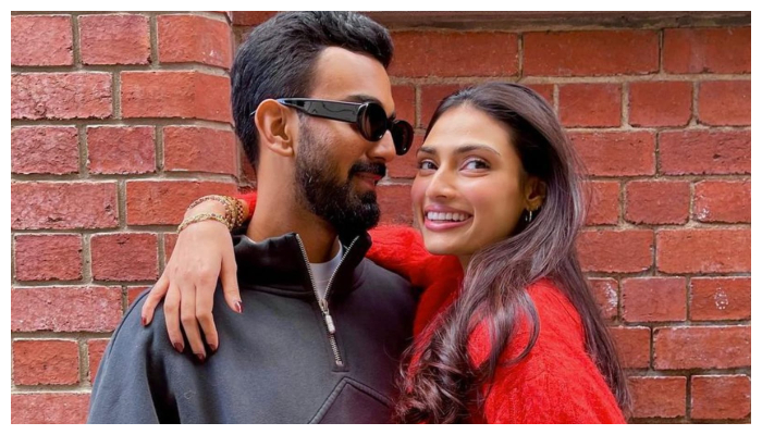 Athiya and KL Rahul to get married at Suniel Shettys Khandala Bugalow