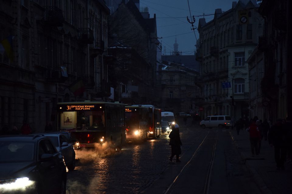 A view shows the city centre without electricity after critical civil infrastructure was hit by Russian missile attacks, amid Russias invasion of Ukraine, in Lviv, Ukraine November 23, 2022. .— Reuters