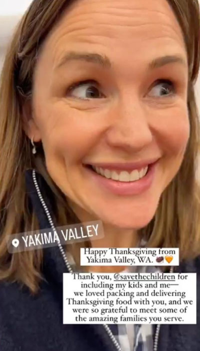 Jennifer Garner spends Thanksgiving with kids volunteering for special cause