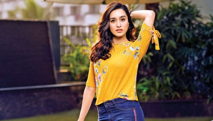 Shraddha Kapoor will be seen playing a Kashmiri girl in her next