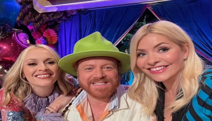 Holly Willoughby looks stunning as she appears on FINAL episode of Celebrity Juice