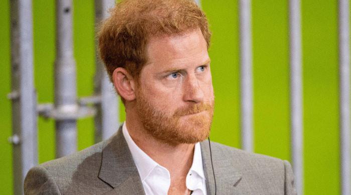 Prince Harry sees a ‘way back into’ the Royal Family but will ‘cost millions’