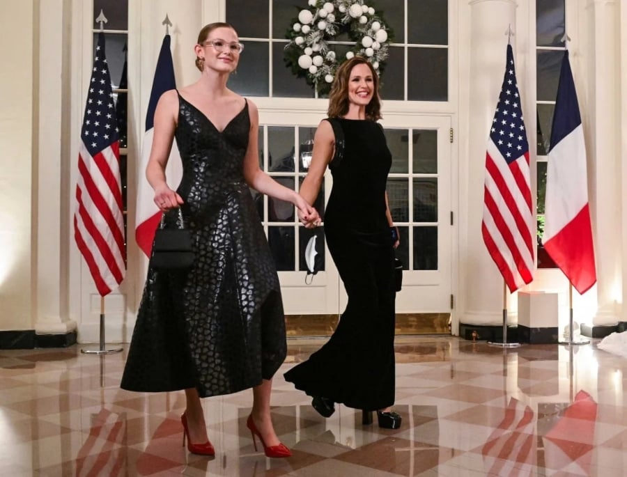 Jennifer Garner, Ben Affleck daughter Violet makes rare appearance at White House