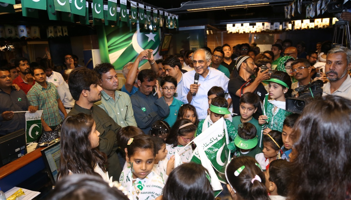 In this file photo, President of Geo and Jang Group Imran Aslam (centre) speaks during August 14 celebrations.