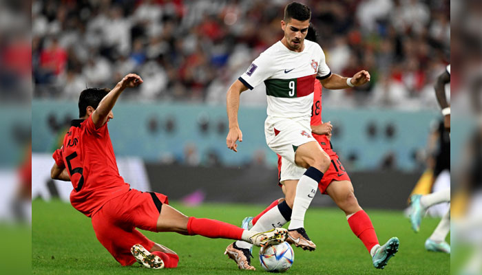 Kemajuan Korea Selatan;  Portugal juara grup