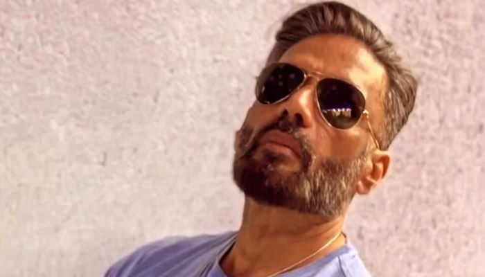 Suniel Shetty says he did not feel insecure seeing Akshay Kumars success