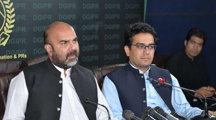 Punjab, KP urge Centre to immediatly release funds