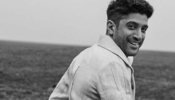 Farhan Akhtar doesnt expect everyone to like his voice