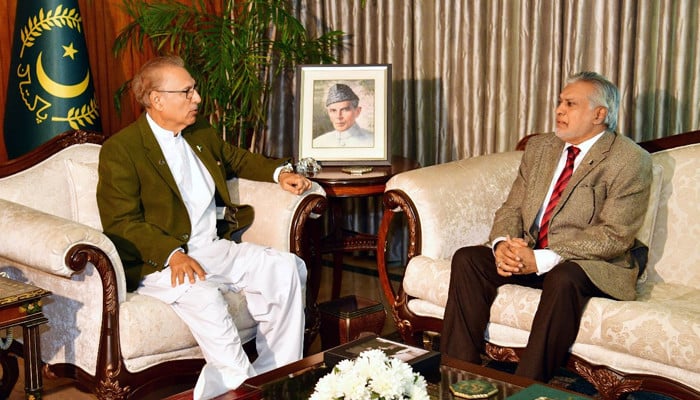 Ishaq Dar briefs President Arif Alvi on country's overall economic situation