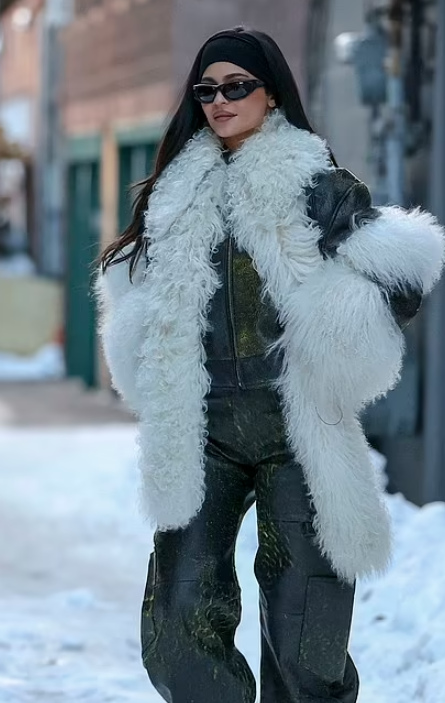 Kylie Jenner Wears Seemingly Real Fur Scarf On Aspen Trip with Kendall