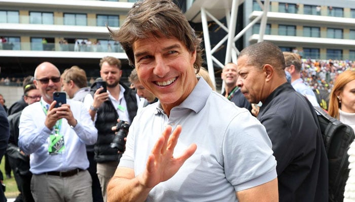 Tom Cruise snubbed from 2023 Golden Globes after returning past awards?