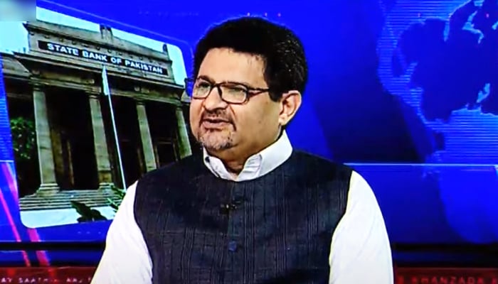 Former finance minister Miftah Ismail speaks during Geo News programme Aaj Shahzeb Khanzada Kay Saath in Karachi on December 13, 2022. — YouTube Screengrab via GeoNews