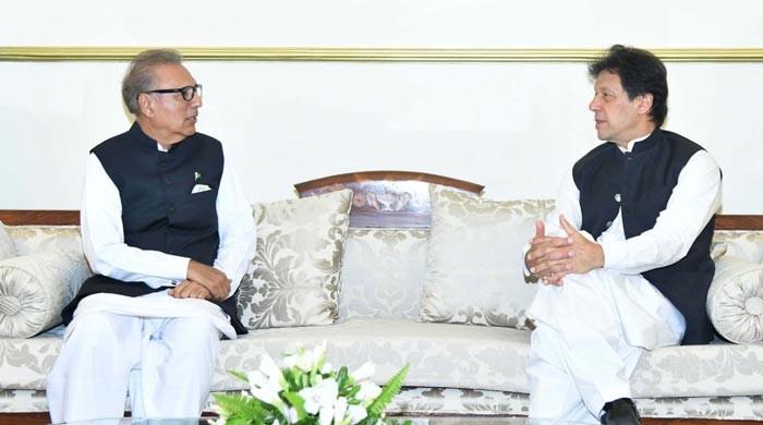 Final round of consultation: Arif Alvi to meet Imran Khan regarding dissolution of assemblies