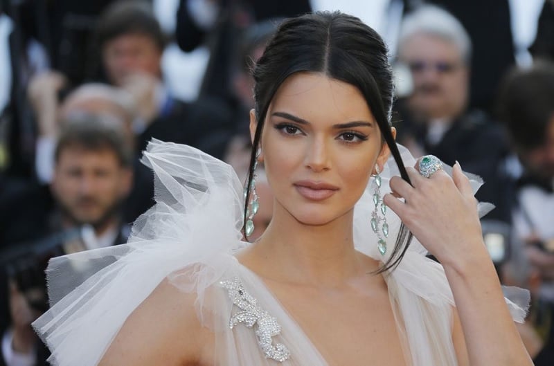 Festival Film Cannes ke-71 - Pemutaran film Girls of the Sun (Les filles du soleil) dalam kompetisi - Red Carpet Arrivals - Cannes, Prancis, 12 Mei 2018 - Kendall Jenner tiba.— Reuters