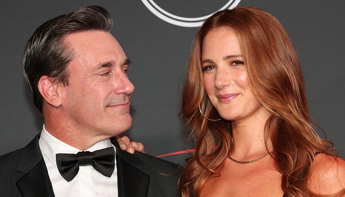 Jon Hamm will reportedly pop the question to Anna Osceola before new year