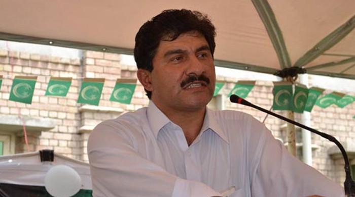 Deputy Speaker KP Assembly Mahmood Jan attacked in Peshawar