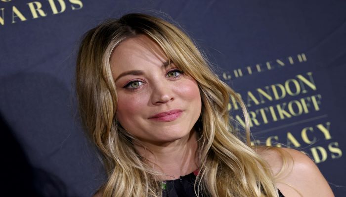 Kaley Cuoco shares picture of boyfriend Tom Pelphrey kissing her baby bump
