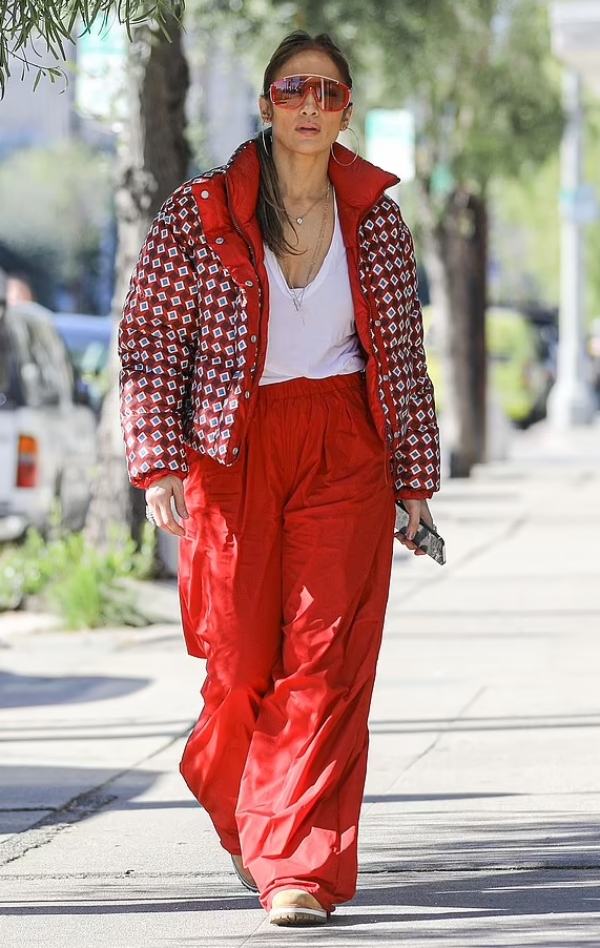 Jennifer Lopez drops jaws in red ensemble as she steps outside on ...